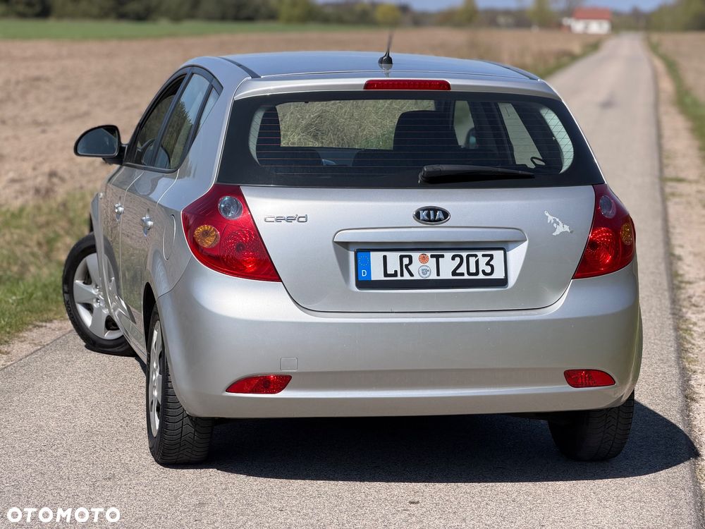 Kia Ceed 1.4 CVVT LX - 4