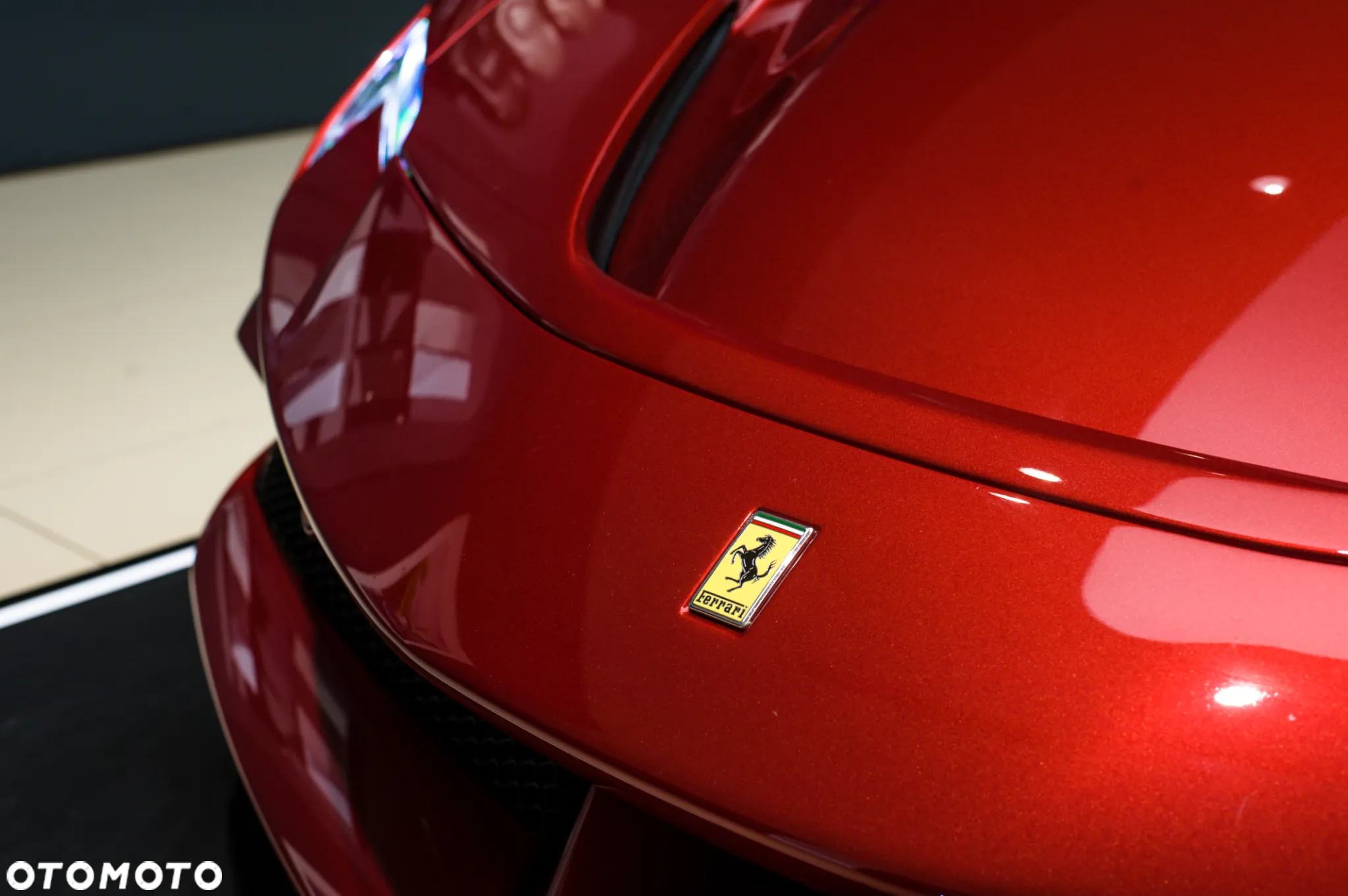 Ferrari SF90 Stradale - 14
