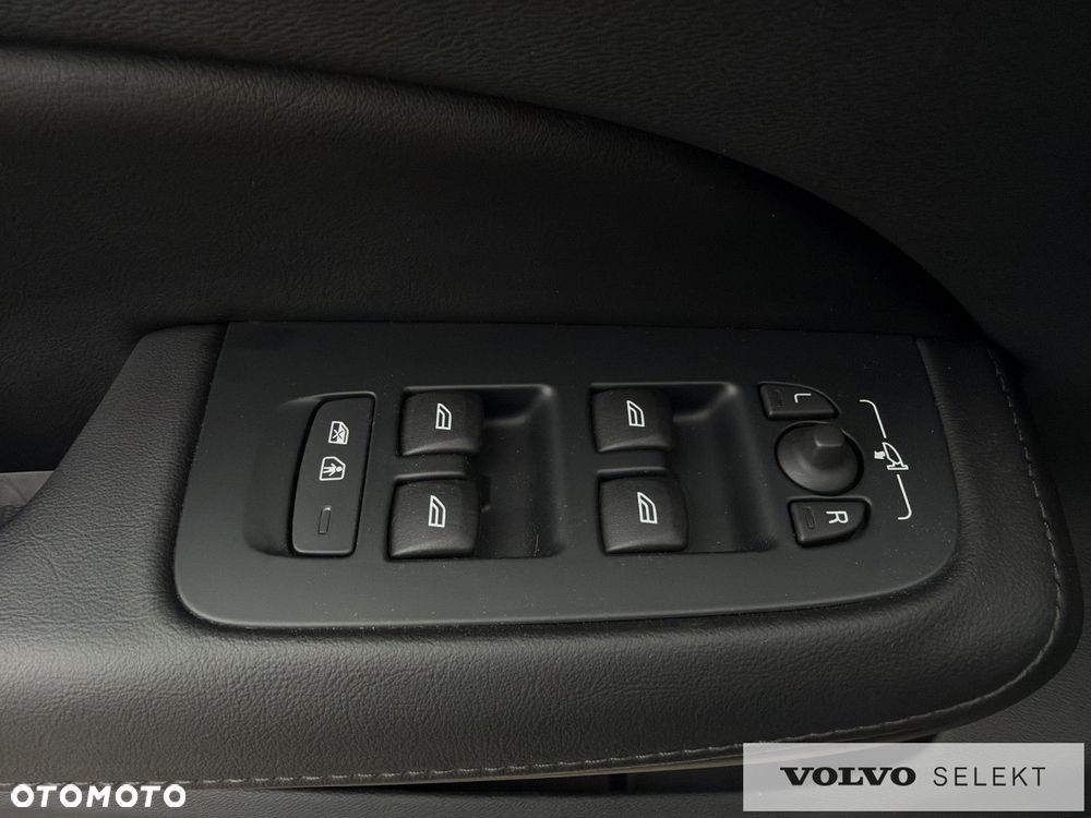 Volvo V60 Cross Country - 27
