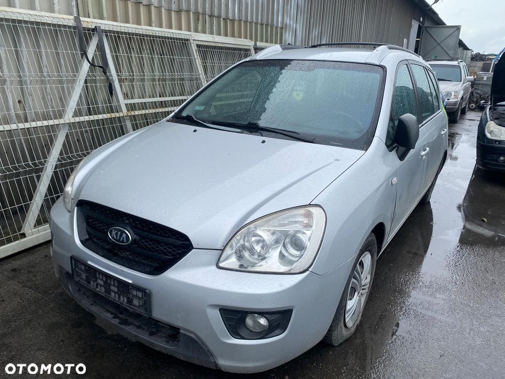 174 / Kia Carens / Na Części