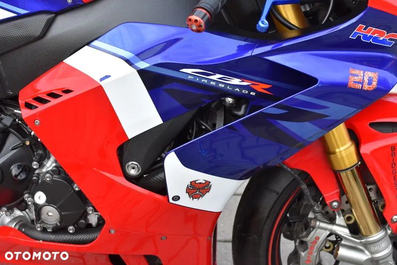 Honda CBR - 15