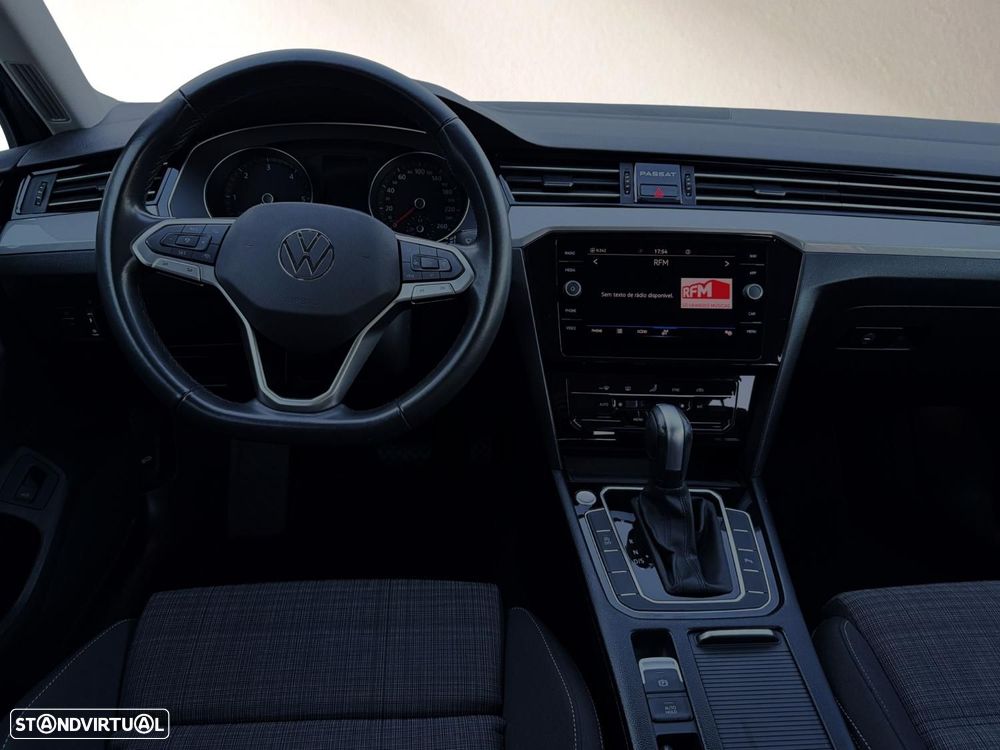 VW Passat Variant 2.0 TDi Business DSG - 7