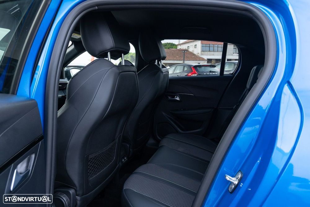 Peugeot e-208 50 kWh GT - 14