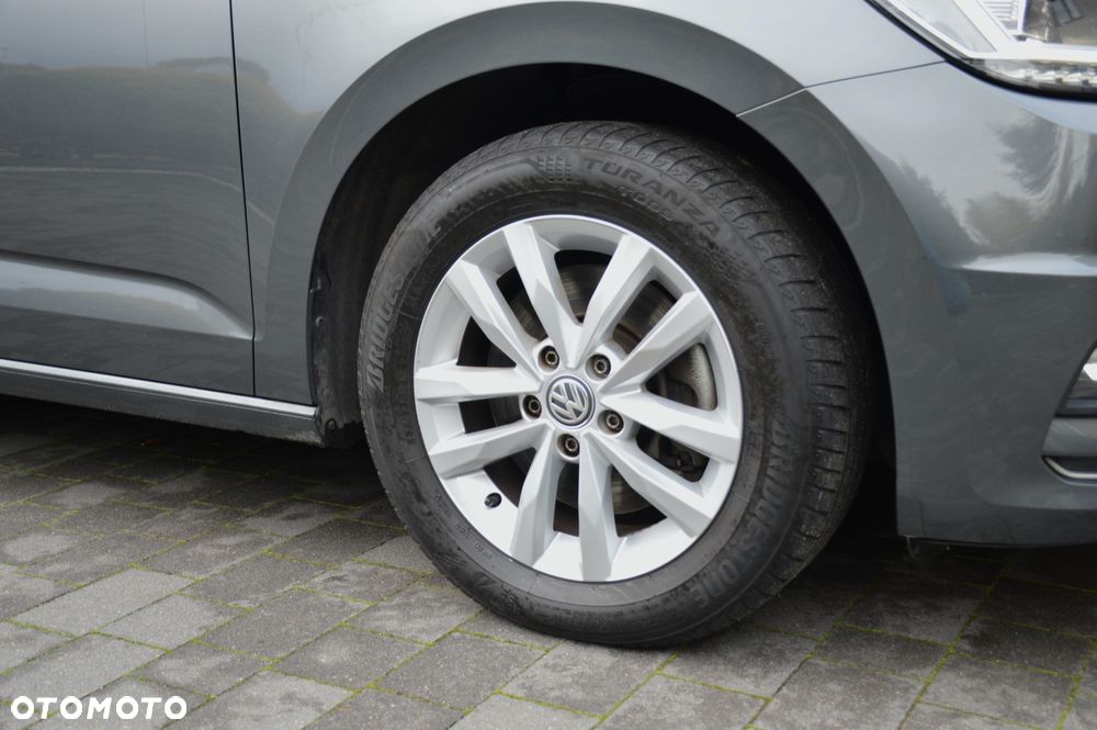 Volkswagen Touran 2.0 TDI BMT Highline - 37