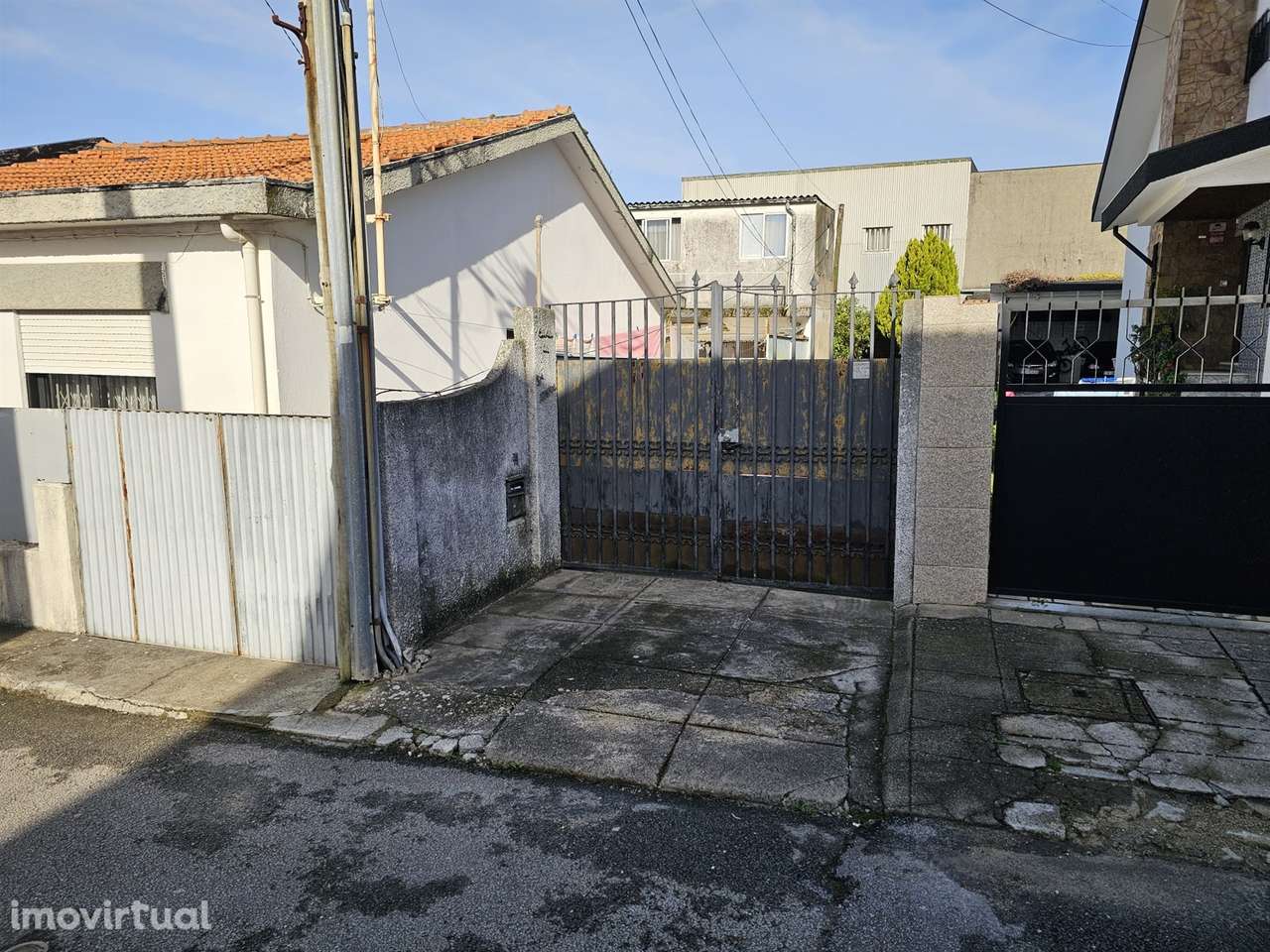 Moradia para Restaurar T3 Venda em Custóias, Leça do Balio e Guifões,M - Grande imagem: 5/20