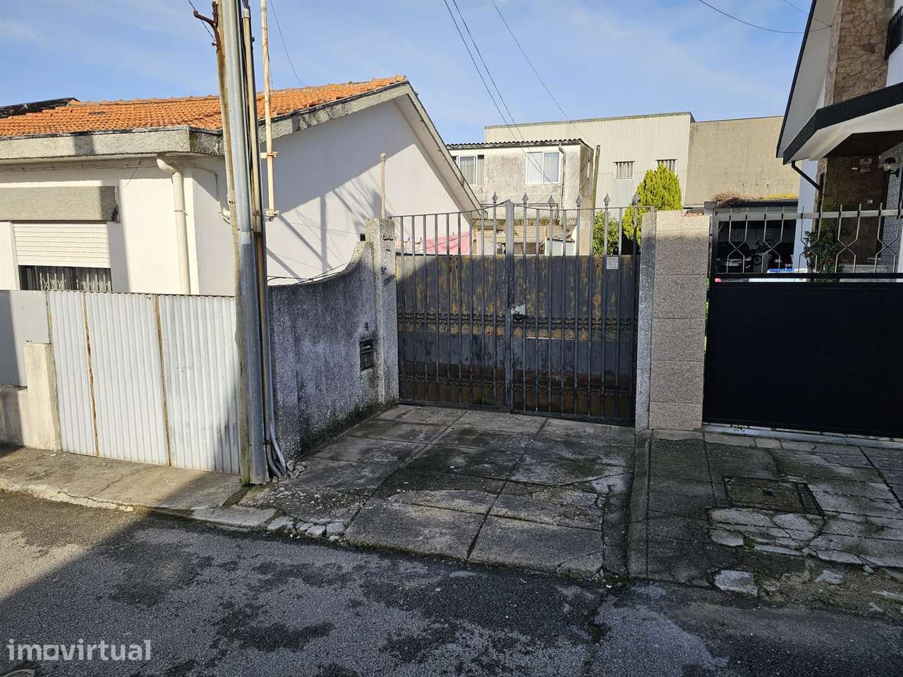 Moradia para Restaurar T3 Venda em Custóias, Leça do Balio e Guifões,M - Grande imagem: 5/20