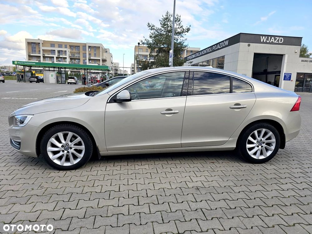 Volvo S60 D4 Drive-E Summum - 9