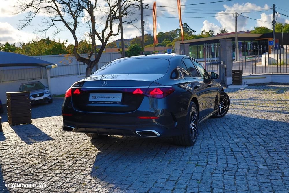 Mercedes-Benz E 300 - 2