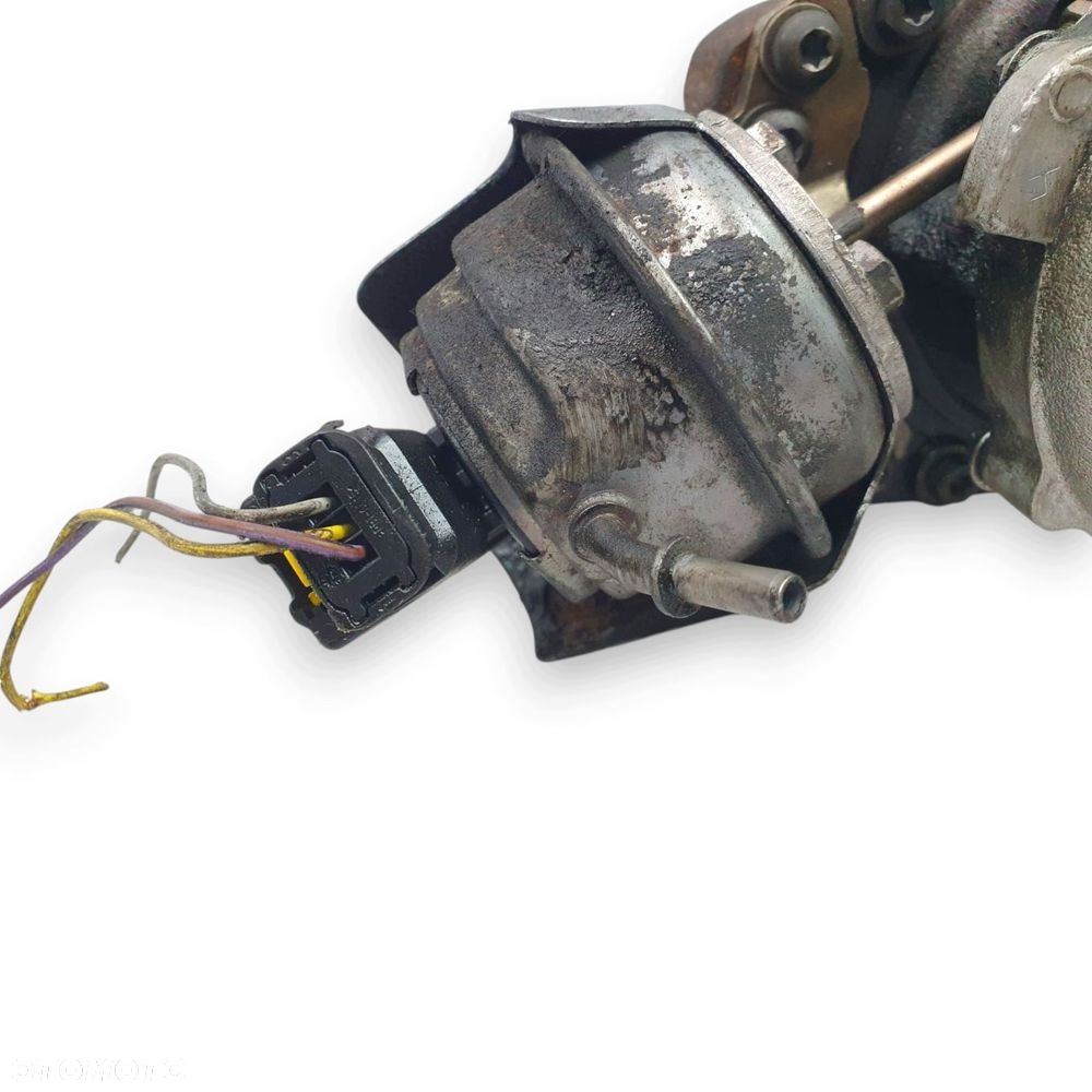TURBOSPRĘŻARKA Ford Focus Mk3 1.6 TDCi Garrett 806291 9686120680 - 4