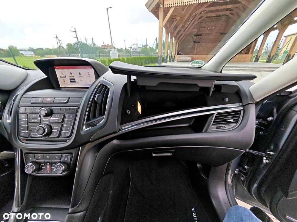 Opel Zafira 2.0 CDTI Cosmo S&S - 35