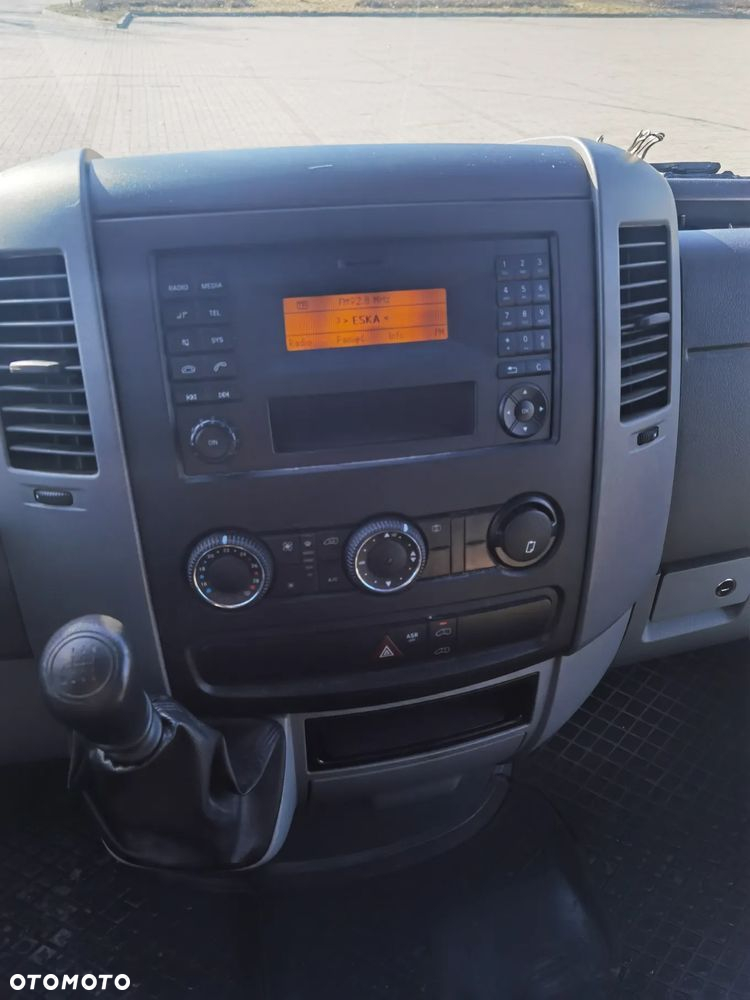 Mercedes-Benz Sprinter - 3