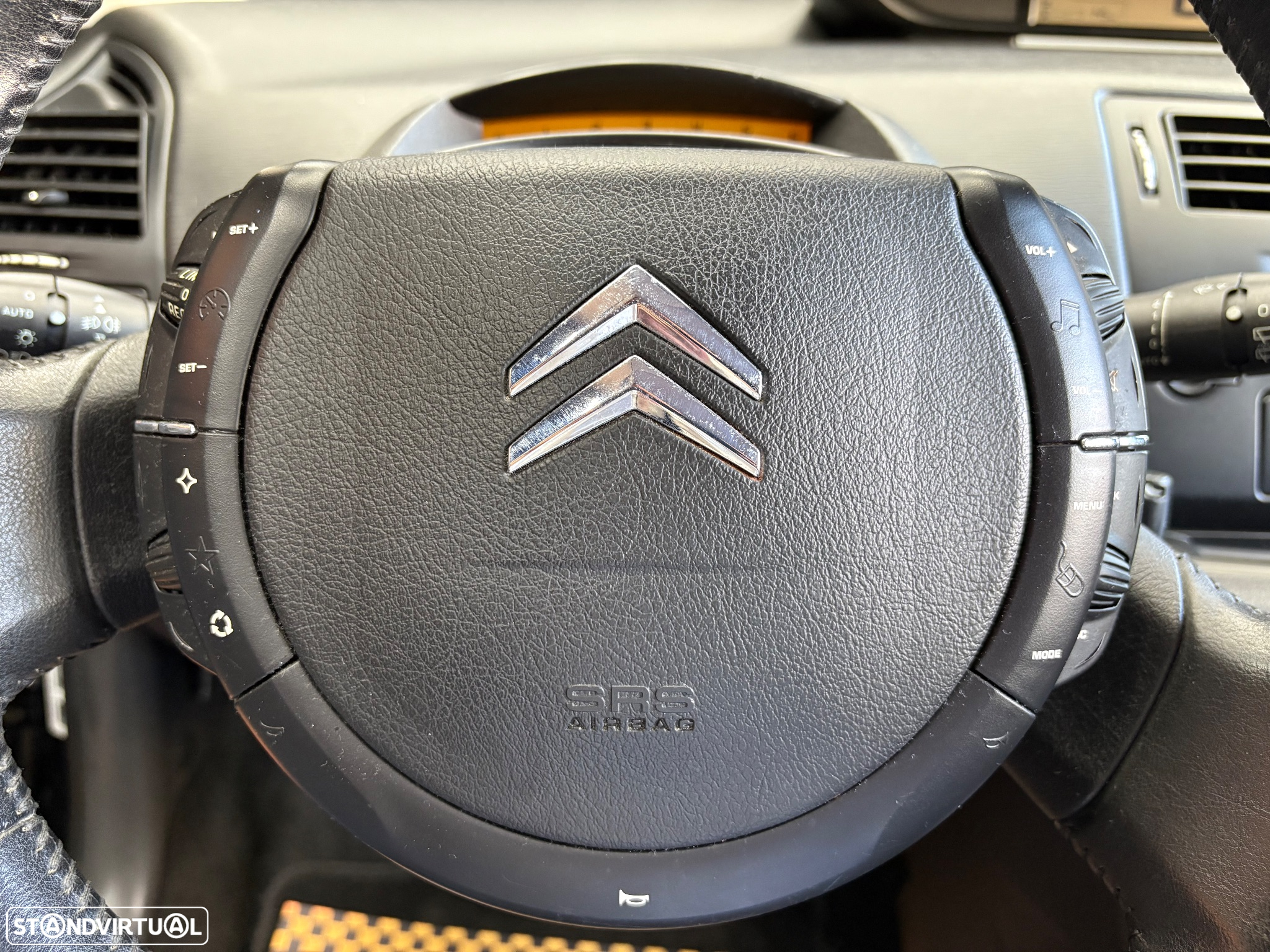 Citroën C4 Coupé 1.6 HDi VTR Pack Airdream - 34