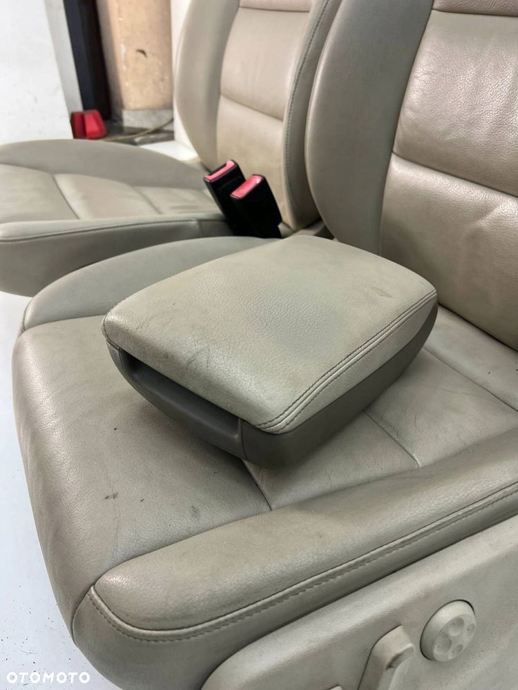 Komptel skórzanych, elektrycznych foteli z boczkami Audi A6 S6 C6 4F - 15