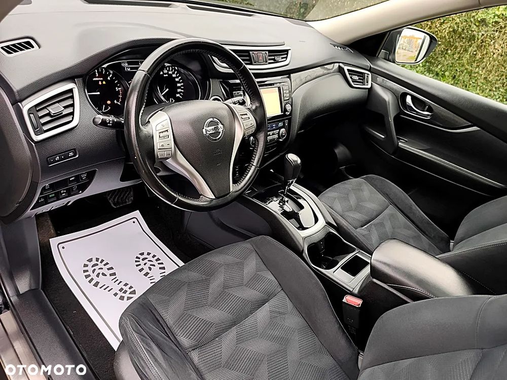 Nissan X-Trail - 10