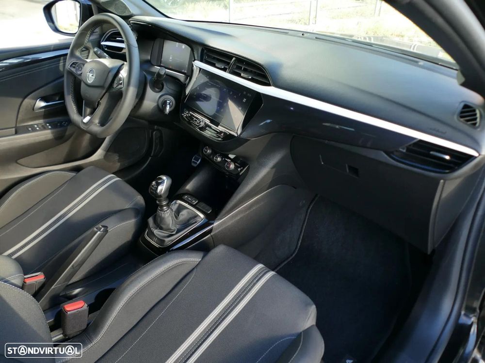 Opel Corsa 1.2 T GS - 27