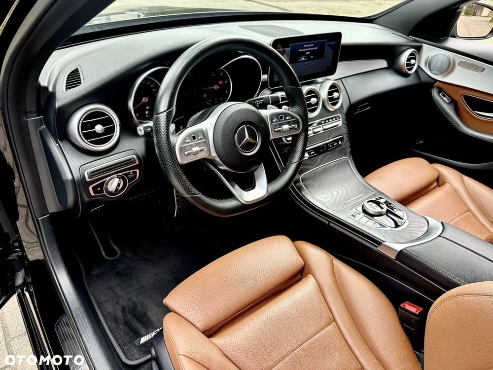 Mercedes-Benz Klasa C 300 d 9G-TRONIC AMG Line - 28
