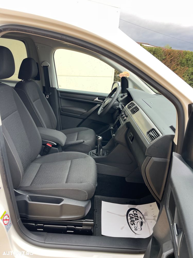 Volkswagen Caddy 2.0 (7-Si.) Maxi Trendline - 24
