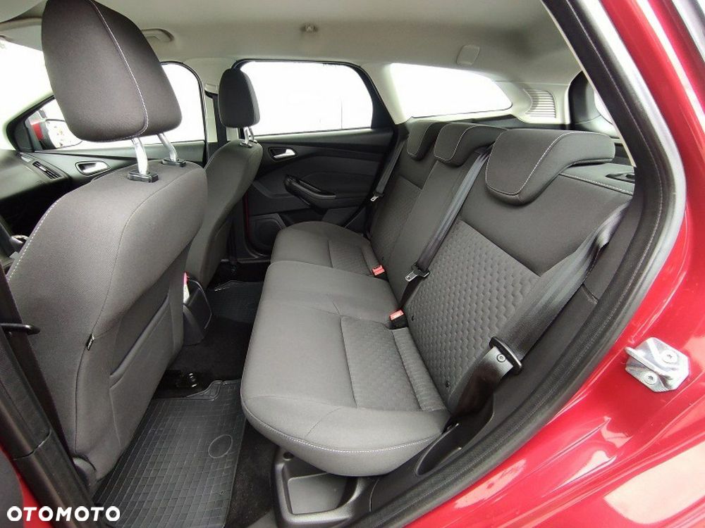 Ford Focus - 13