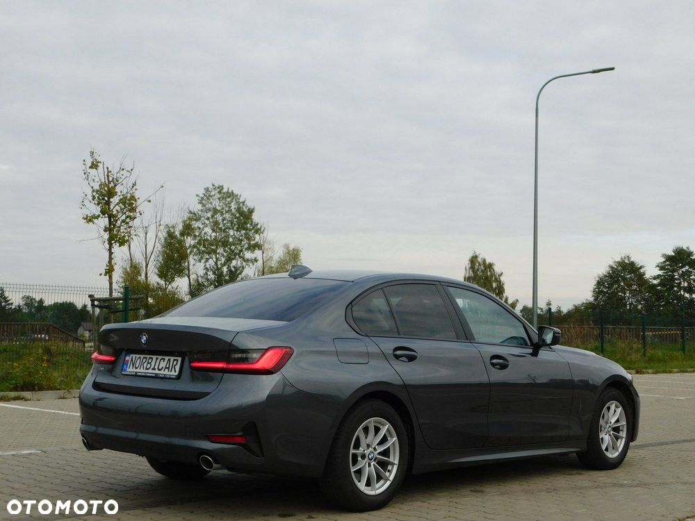 BMW Seria 3 - 5