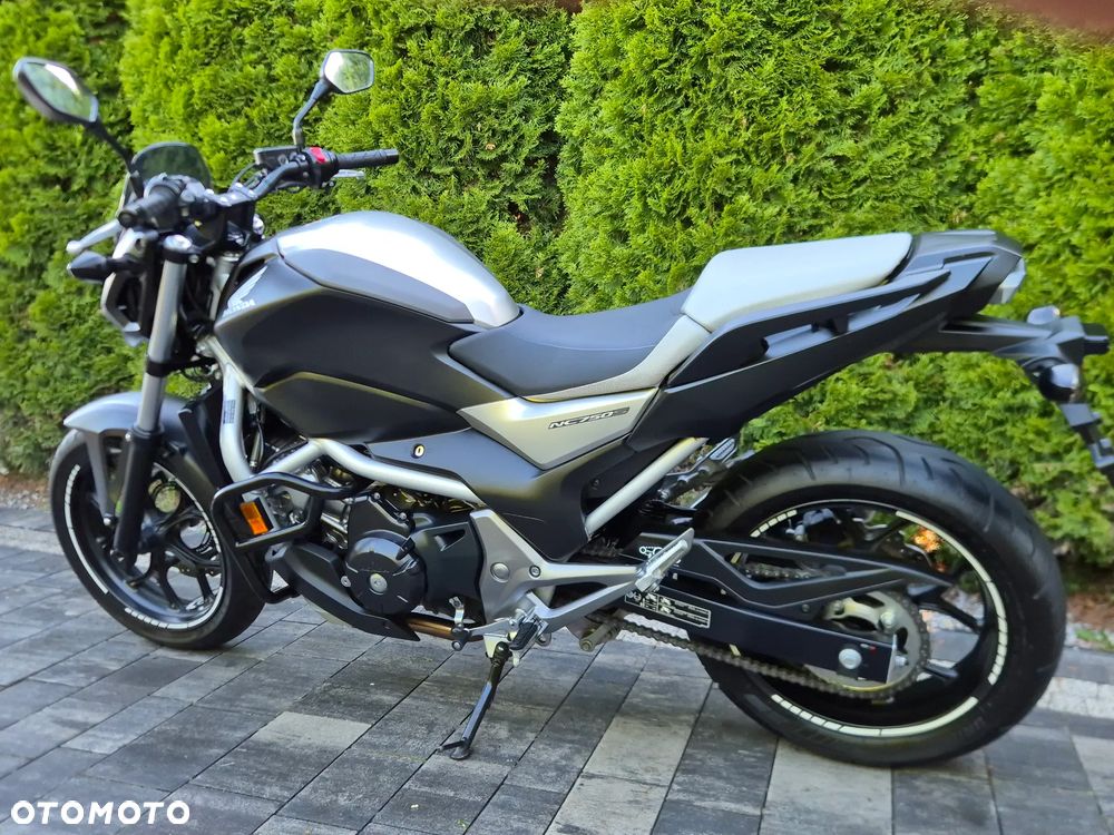 Honda NC - 6