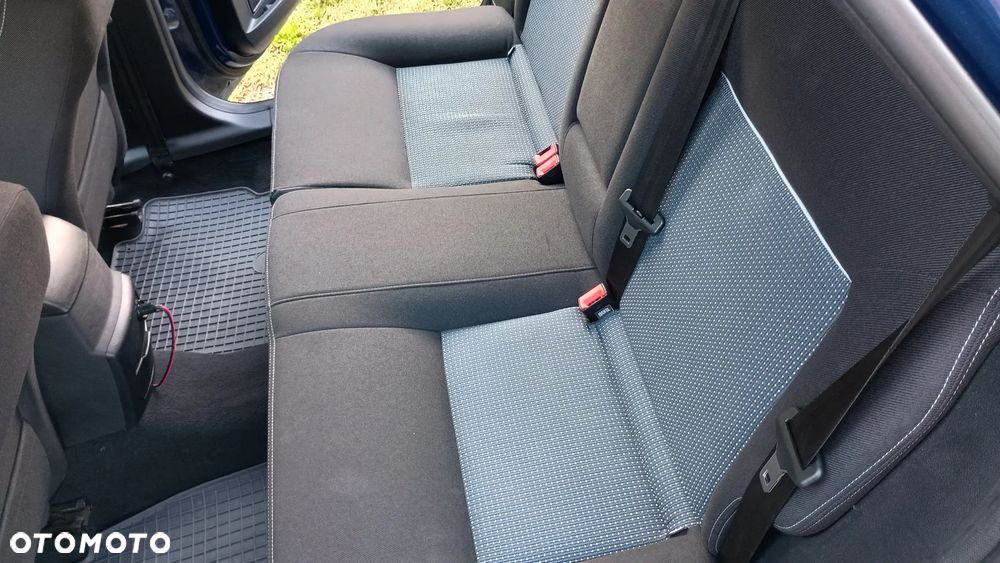 Ford Mondeo 2.0 TDCi Trend - 14