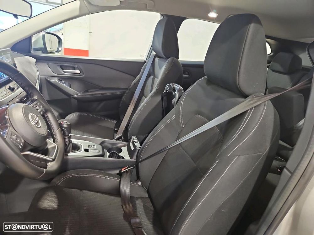 Nissan Qashqai 1.3 DIG-T Engage - 5