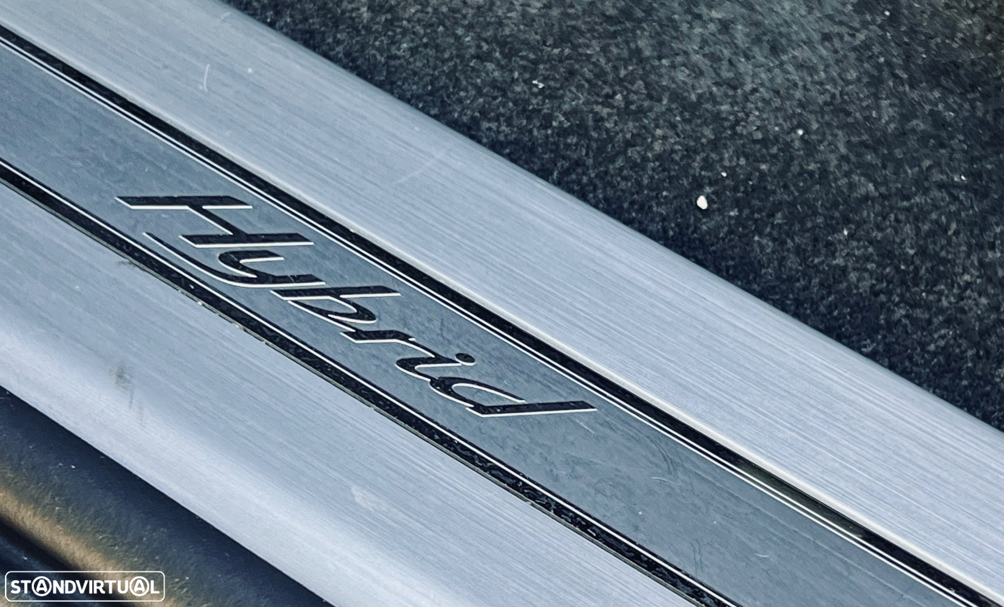 Bentley Bentayga - 16