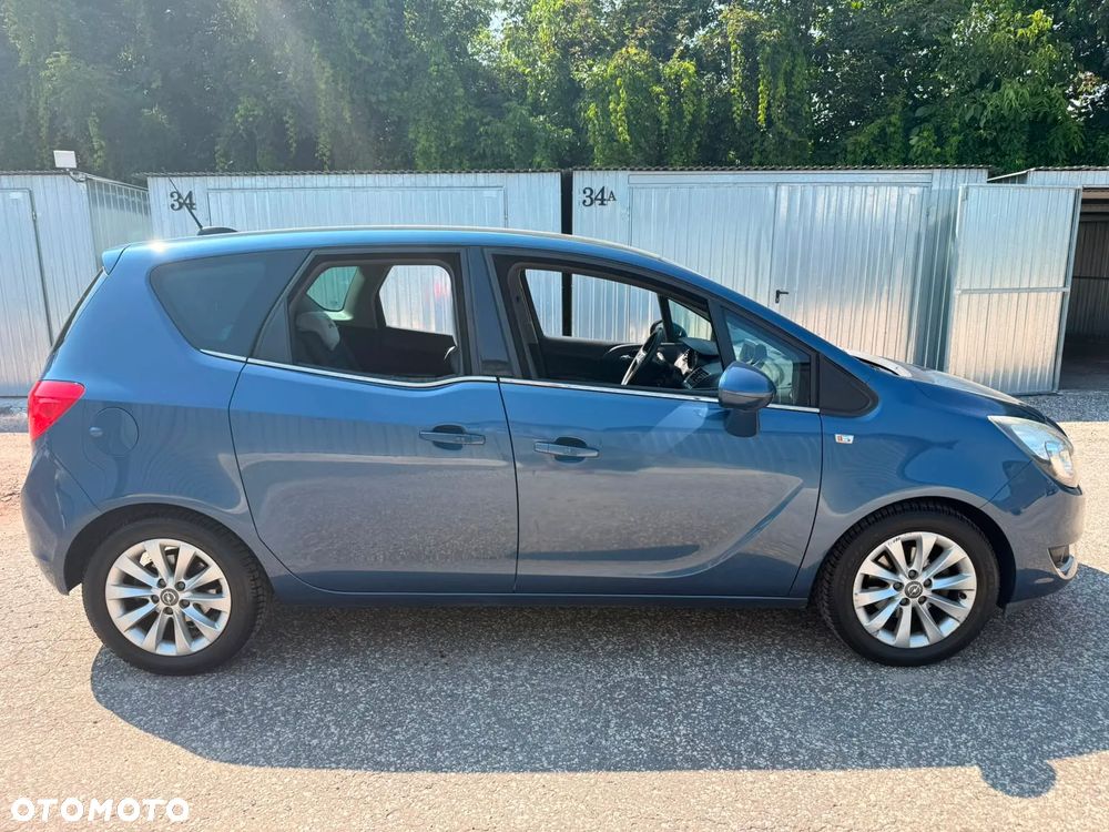 Opel Meriva 1.4 T Cosmo S&S - 13