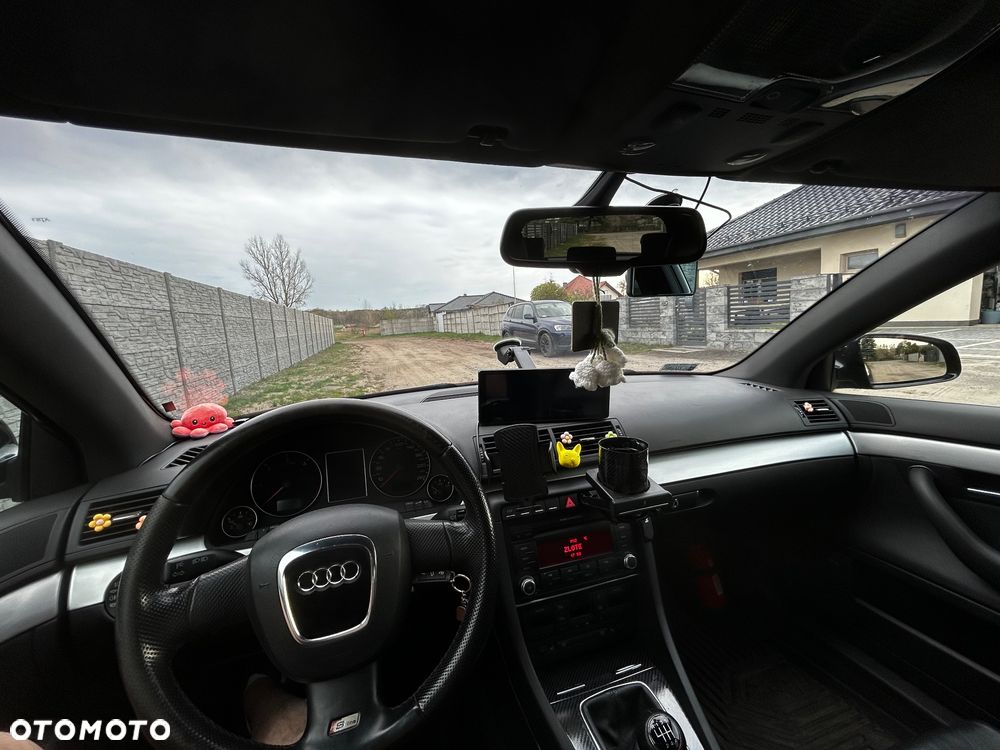 Audi A4 Avant 2.0 TDI - 6