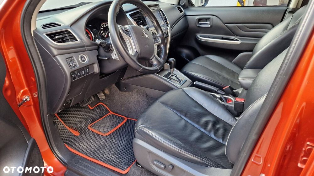 Mitsubishi L200 - 13