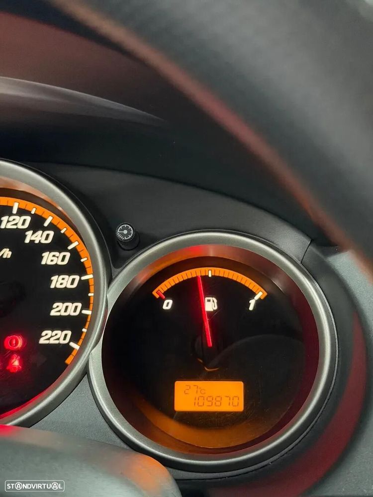 Honda Jazz 1.4 ES CVT - 25