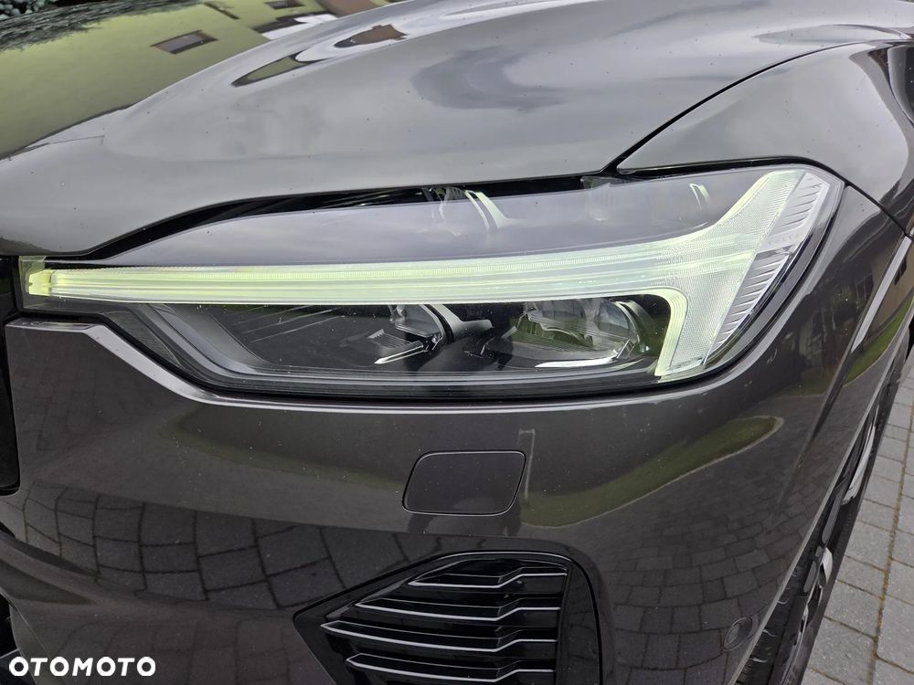 Volvo XC 60 B4 D Ultimate Dark - 21