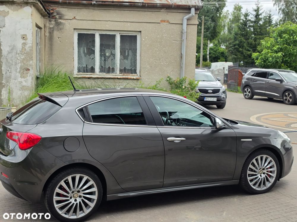 Alfa Romeo Giulietta - 14