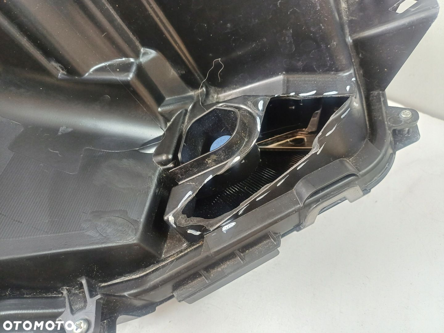 lampa lewy przod MITSUBISHI ECLIPSE CROSS 21- EUROPA - 10