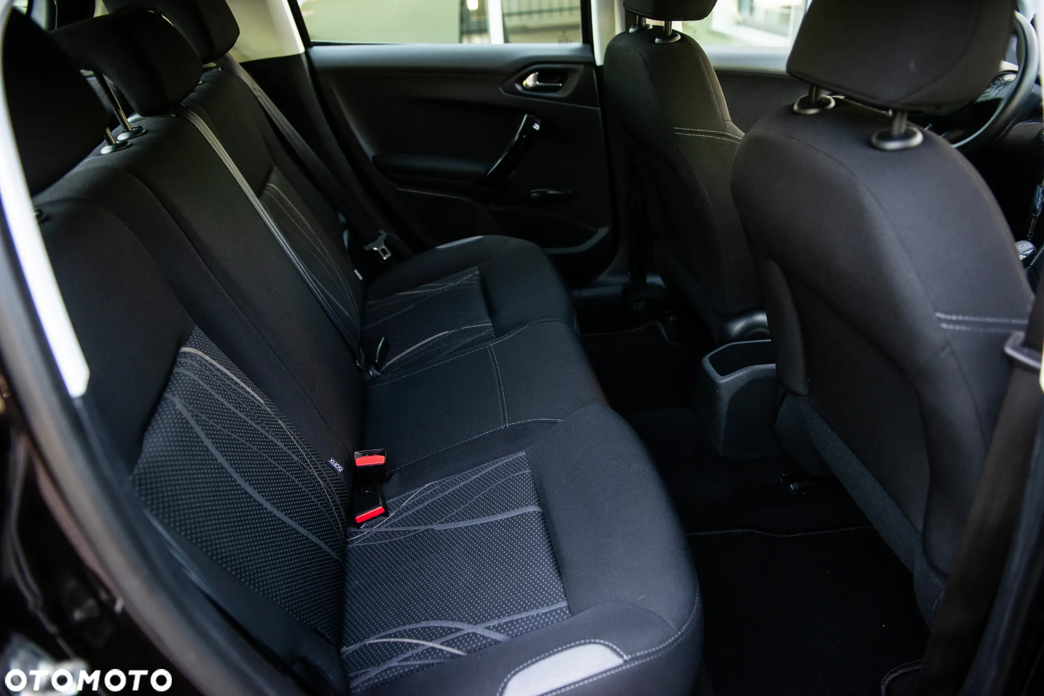 Peugeot 208 1.2 PureTech Allure - 20