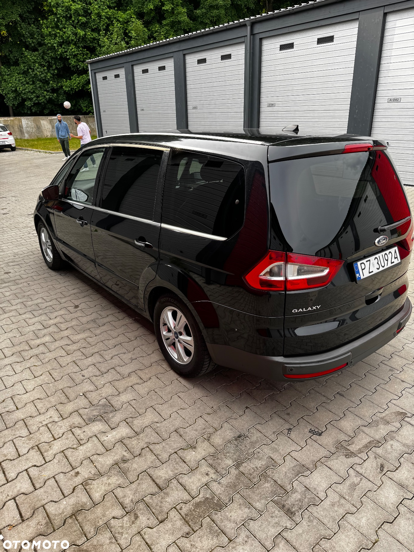 Ford Galaxy - 24