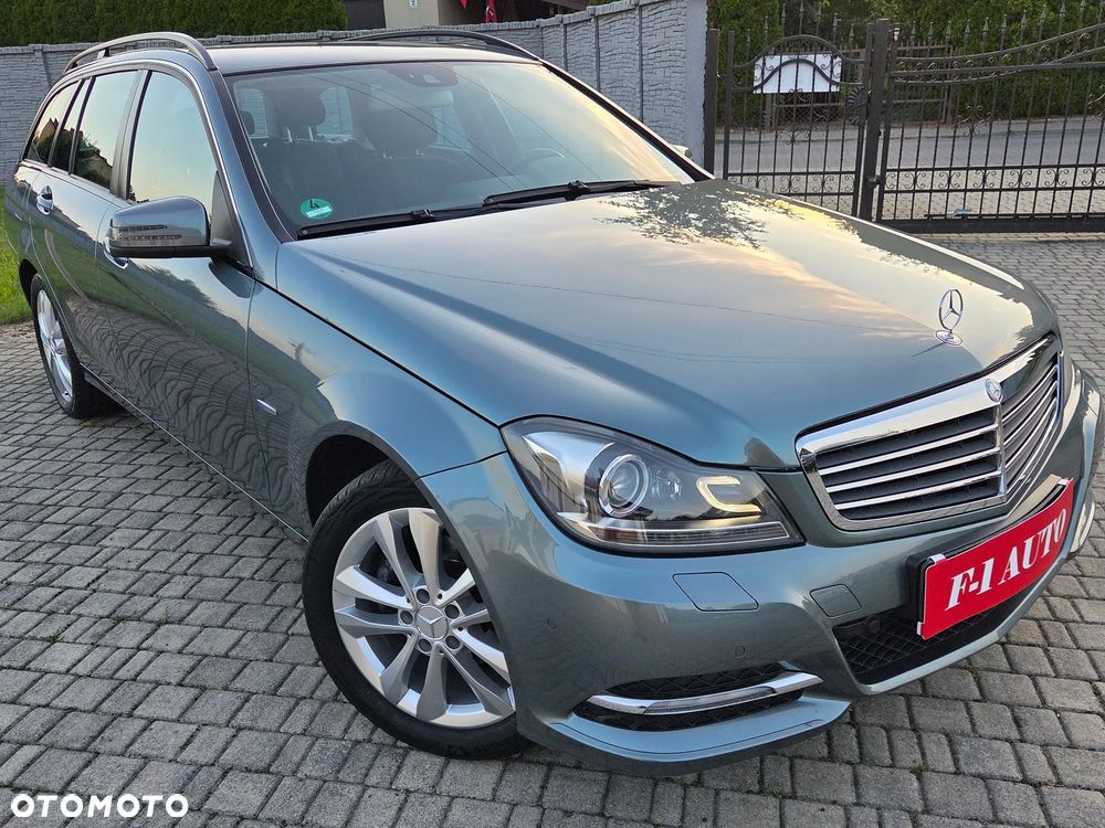 Mercedes-Benz Klasa C 180 BlueEFFICIENCY 7G-TRONIC Elegance - 3