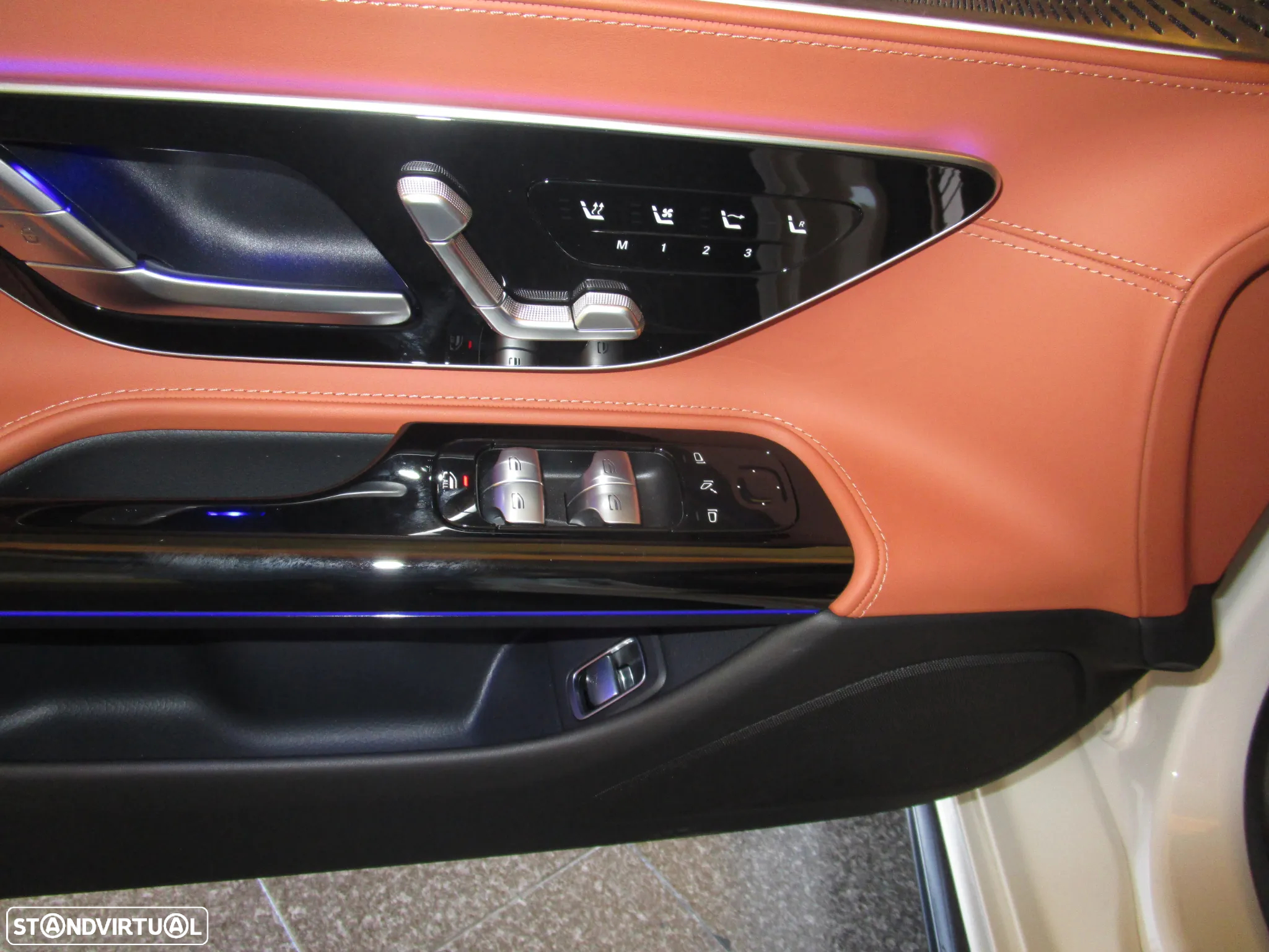 Mercedes-Benz SL 43 AMG Standard - 17