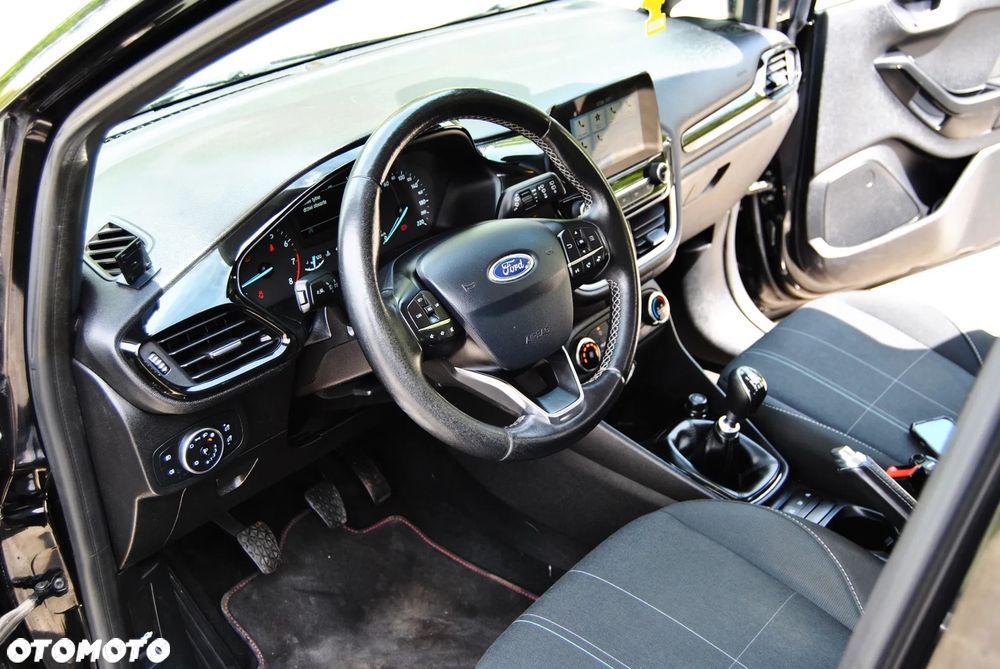 Ford Fiesta - 5