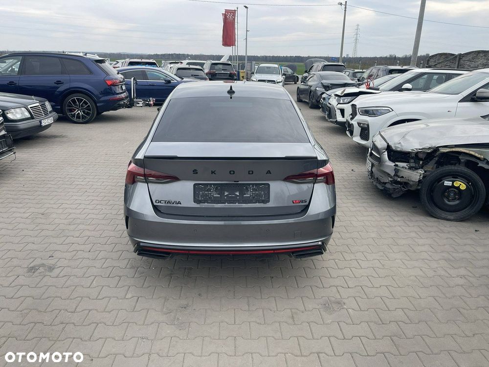Skoda Octavia - 3