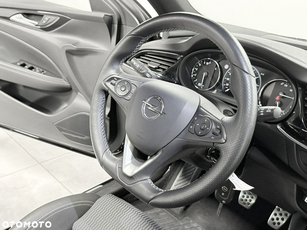 Opel Insignia Sports Tourer 2.0 Diesel Dynamic - 28
