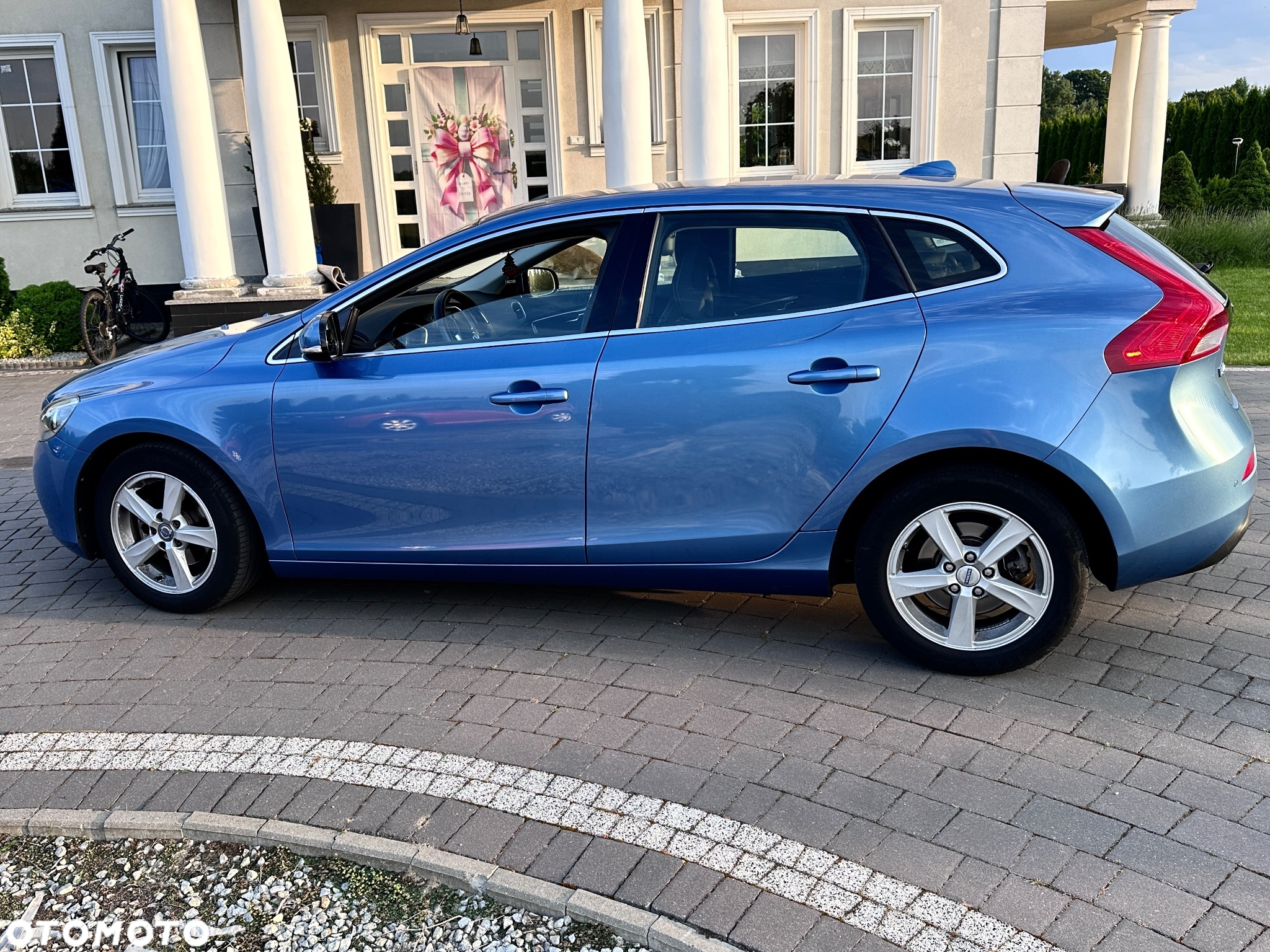 Volvo V40 D2 Momentum - 3