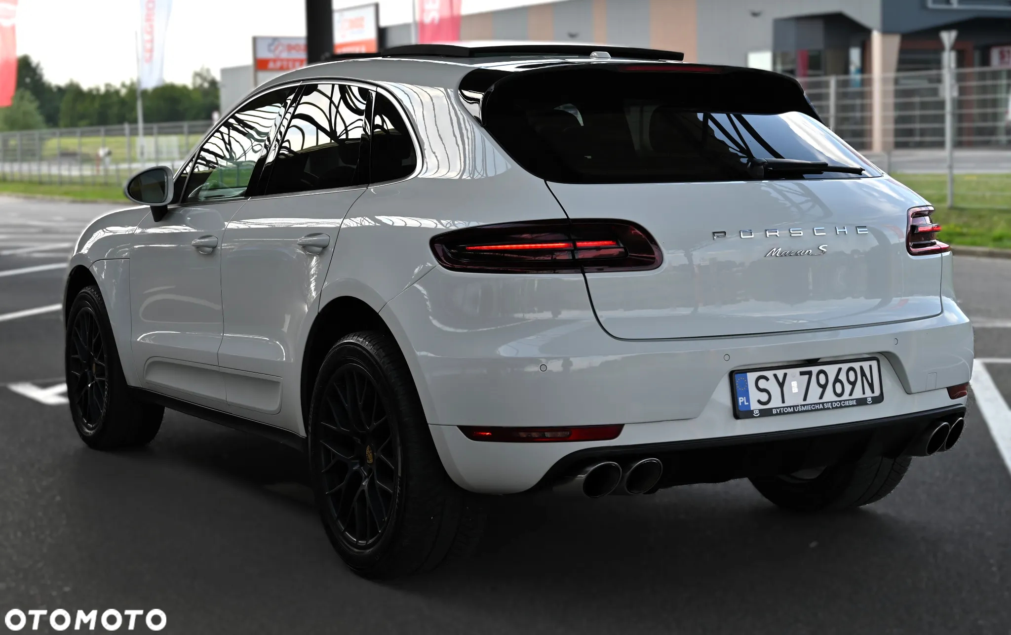 Porsche Macan - 20
