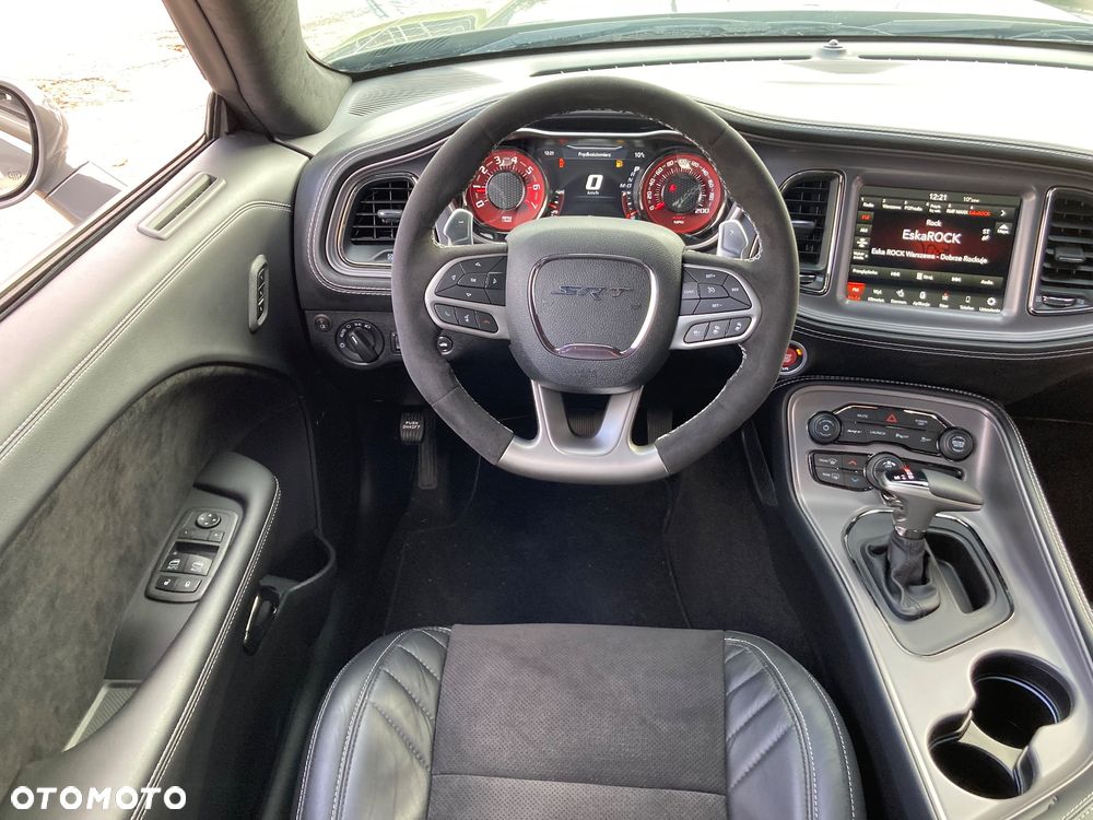 Dodge Challenger 6.2 Hellcat Widebody - 32