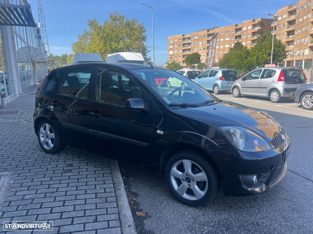 Ford Fiesta 1.4 TDCi Trend - 4