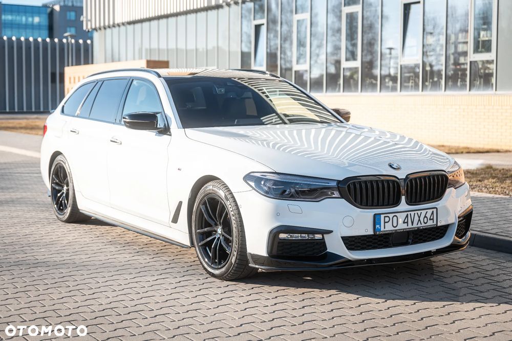 BMW Seria 5 520d M Sport - 12