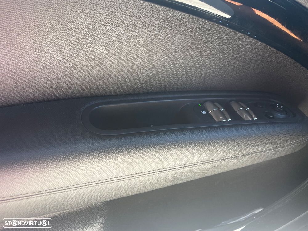 MINI Countryman John Cooper Works ALL4 - 16
