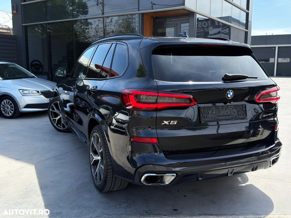 BMW X5 xDrive40i - 8