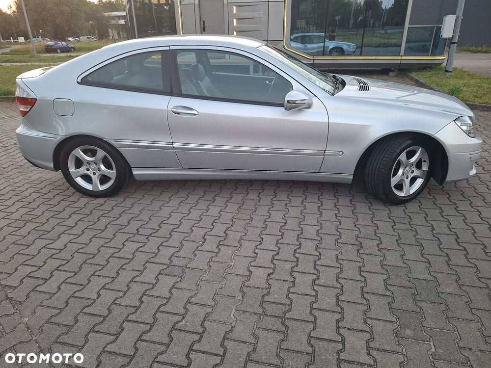 Mercedes-Benz CLC - 10