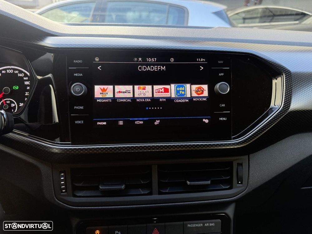 VW T-Cross 1.0 TSI Style DSG - 32